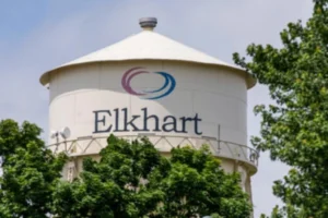 Read more about the article Party In Elkhart