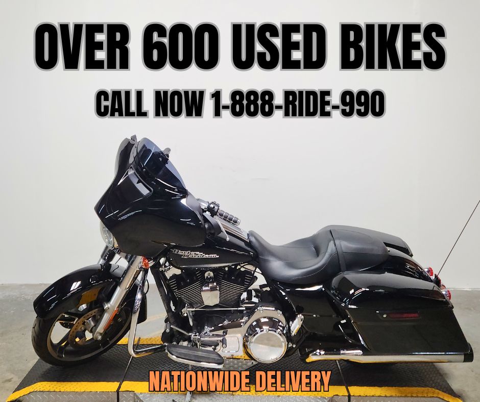 2016 Harley-Davidson® Street Glide Motorcycle