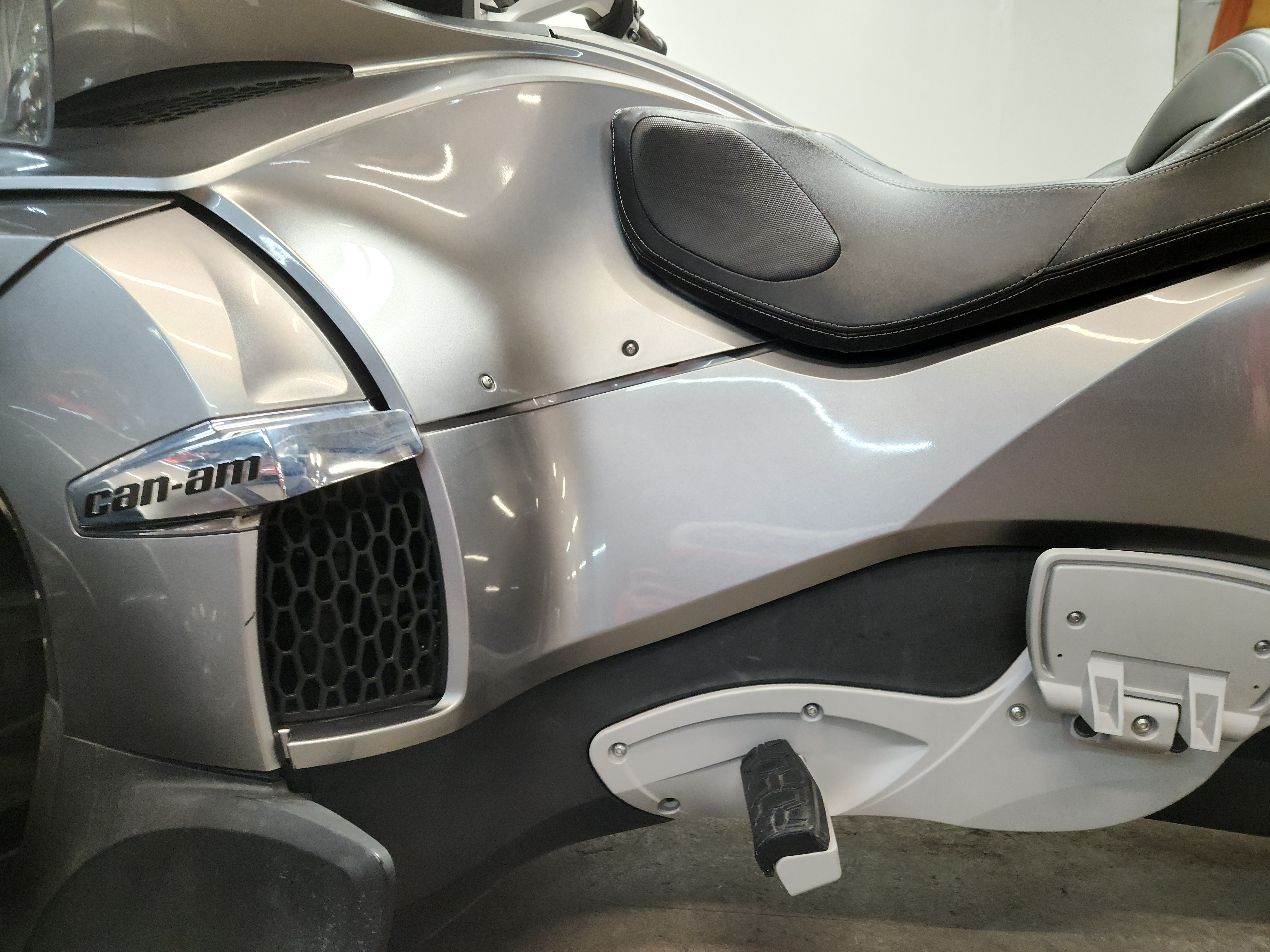 2012 Can-Am Spyder RT-S SE5 Motorcycle