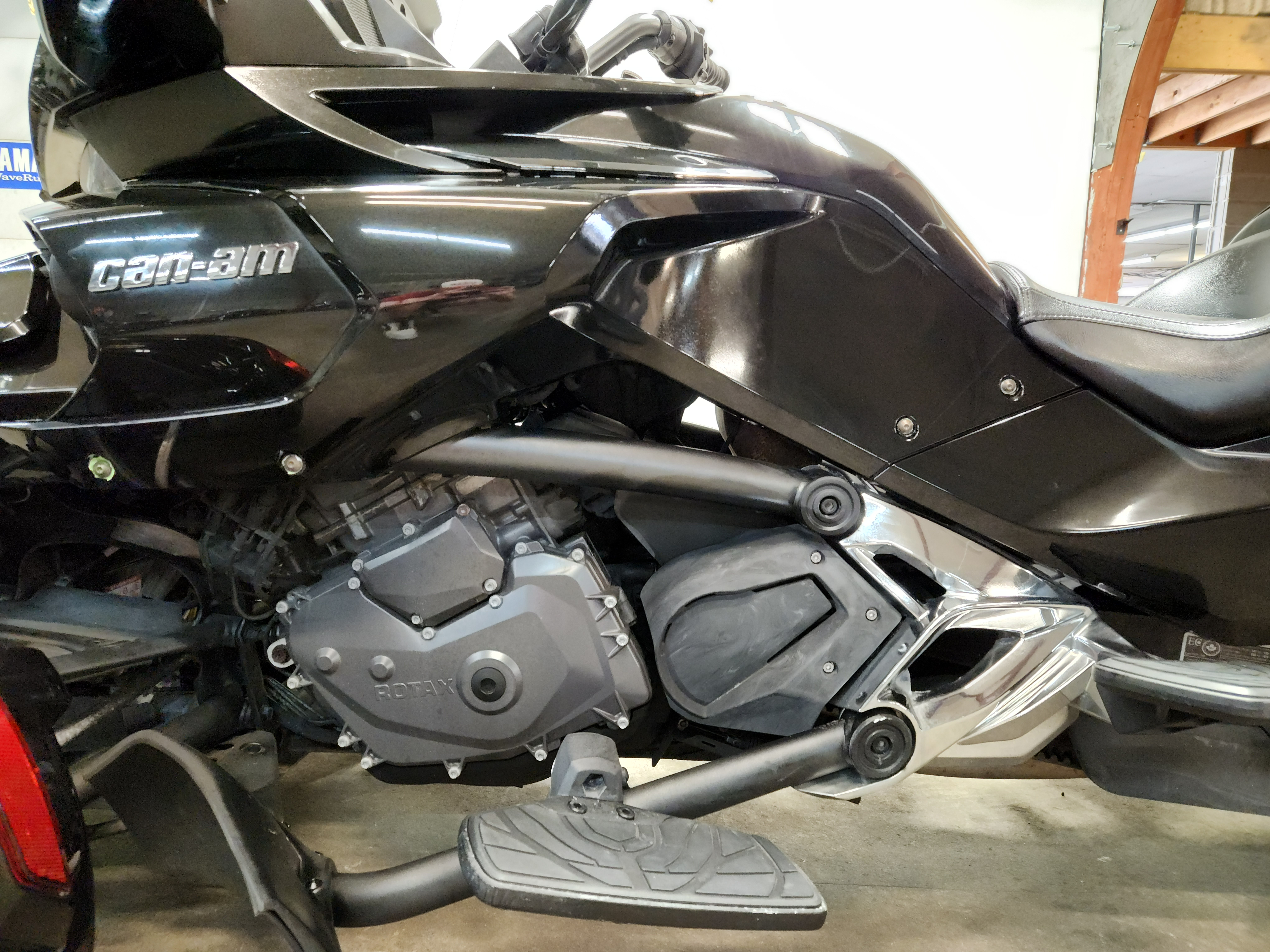 2016 Can-Am Spyder F3 Limited SE6 Motorcycle