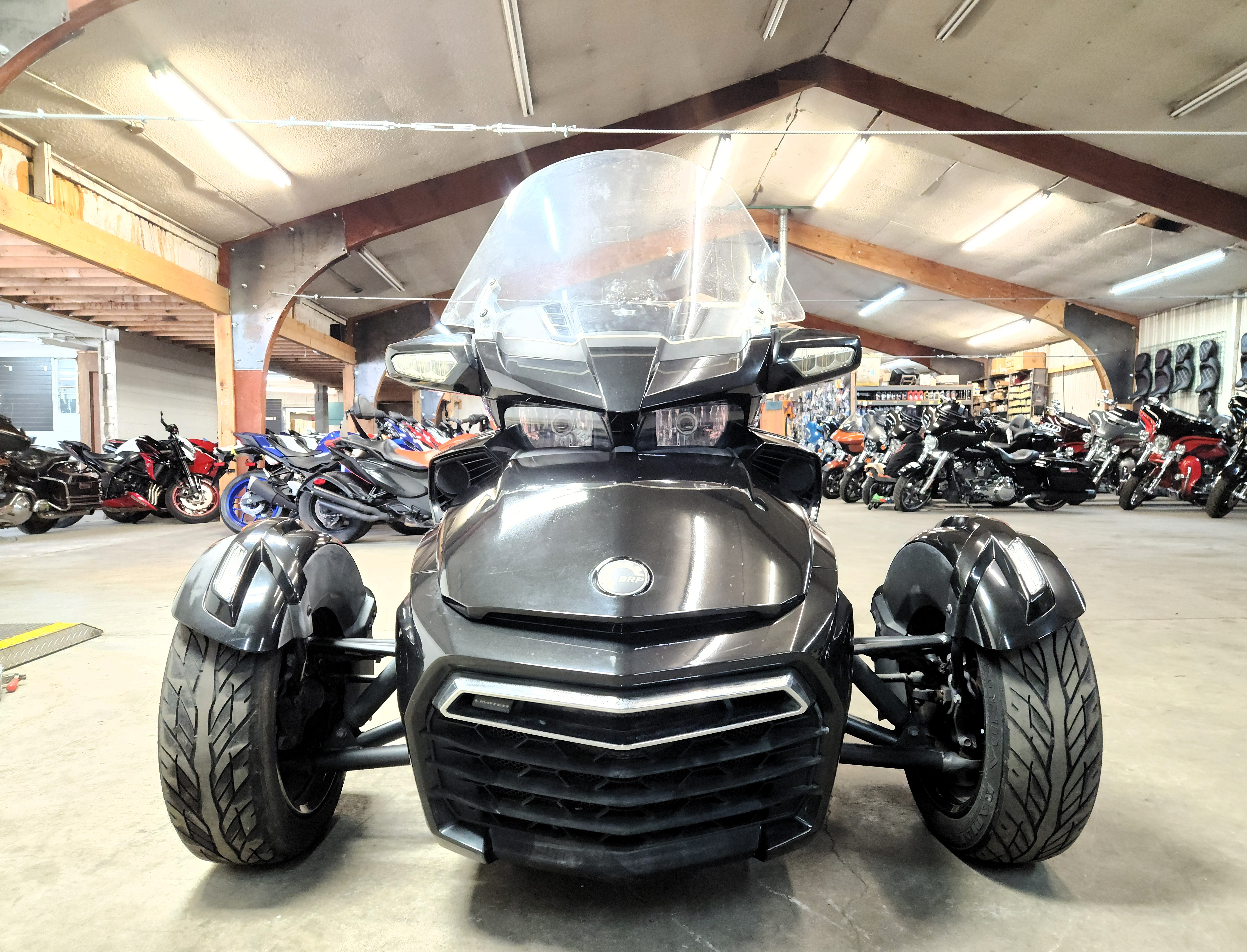 2016 Can-Am Spyder F3 Limited SE6 Motorcycle