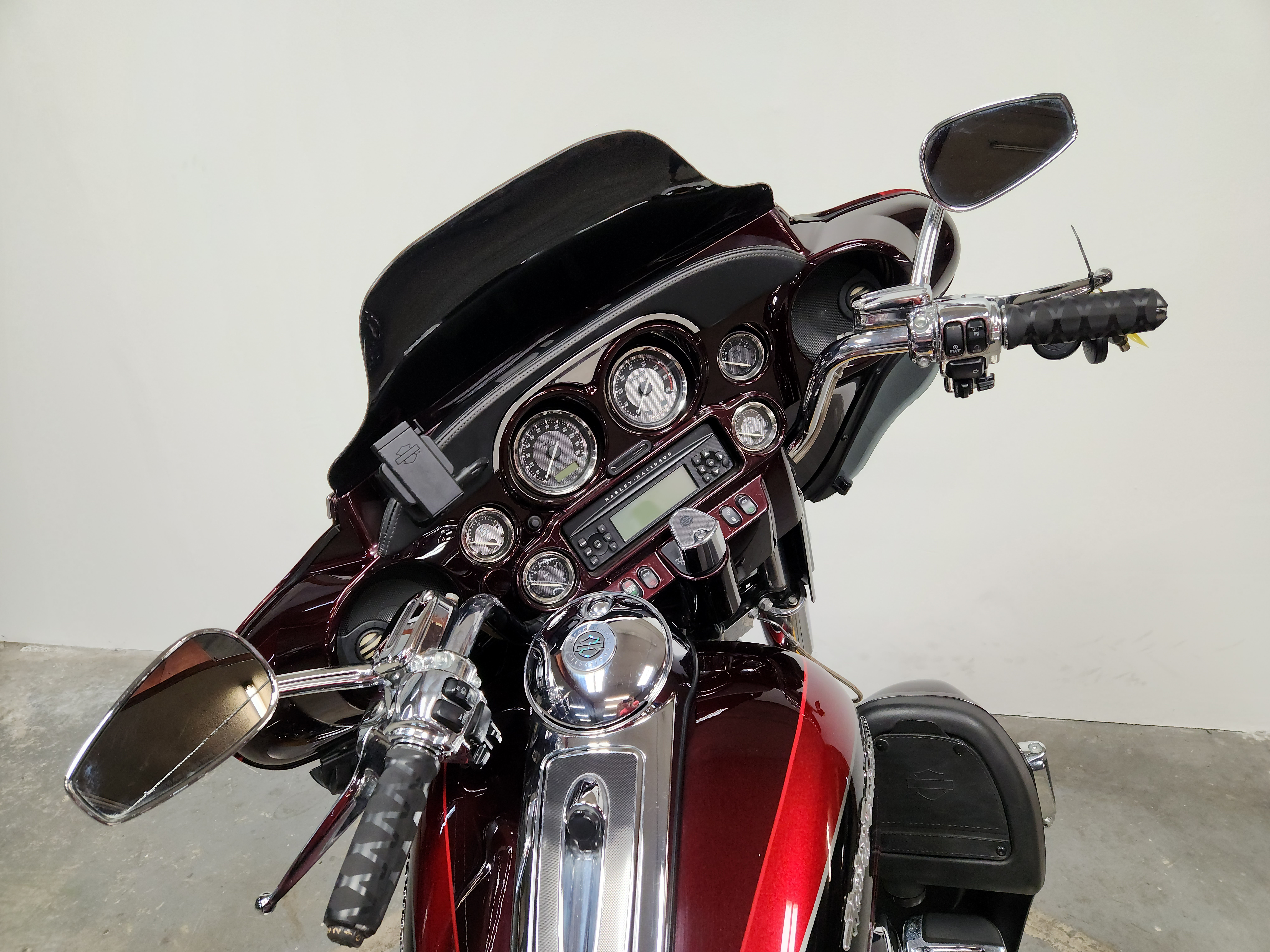 2013 Harley-Davidson® CVO™ Ultra Classic® Electra Glide® Motorcycle