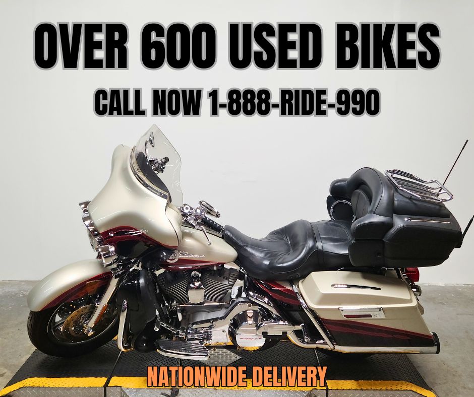 2006 Harley-Davidson® CVO™ Ultra Classic® Electra Glide® Motorcycle