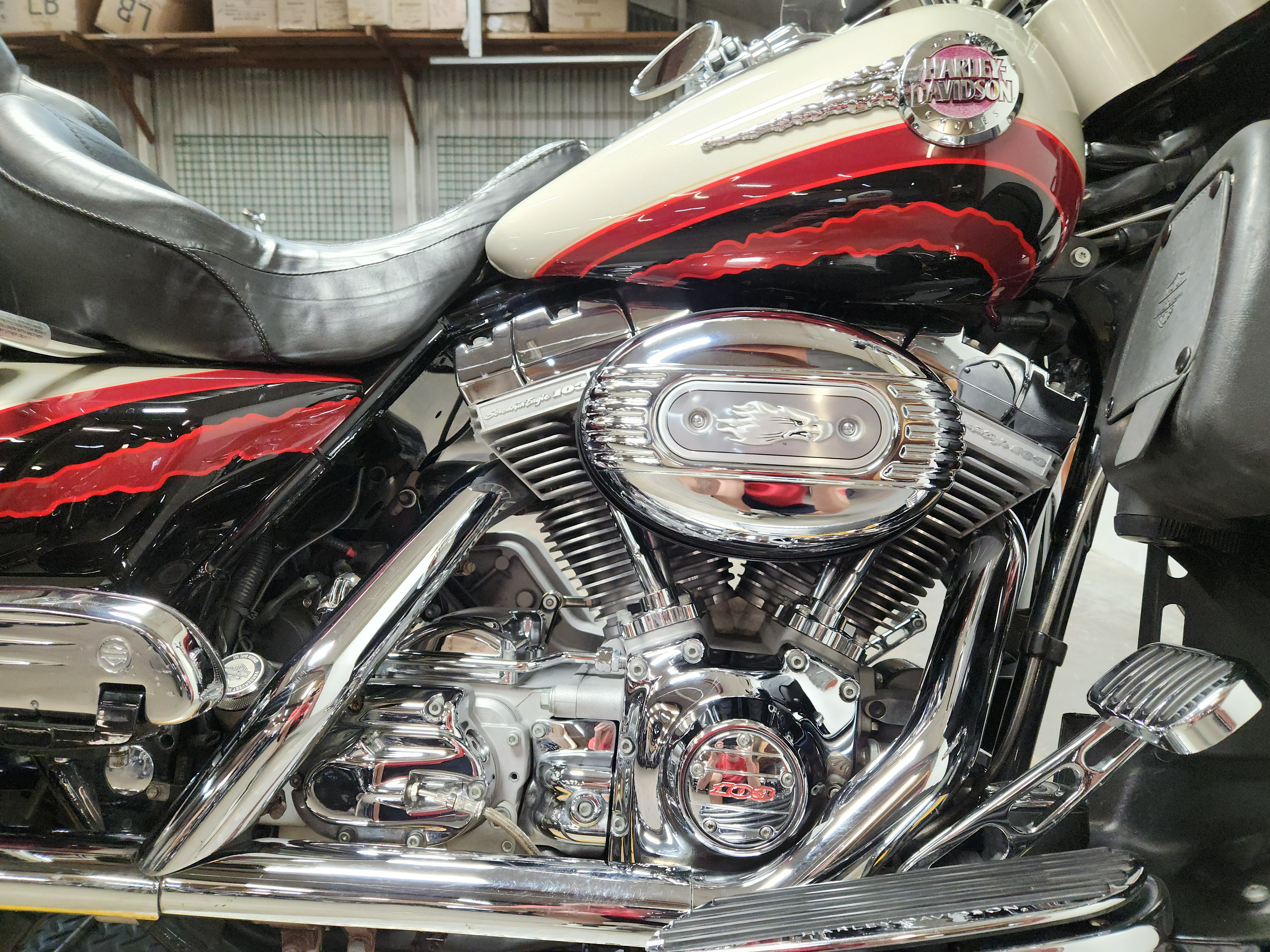 2006 Harley-Davidson® CVO™ Ultra Classic® Electra Glide® Motorcycle