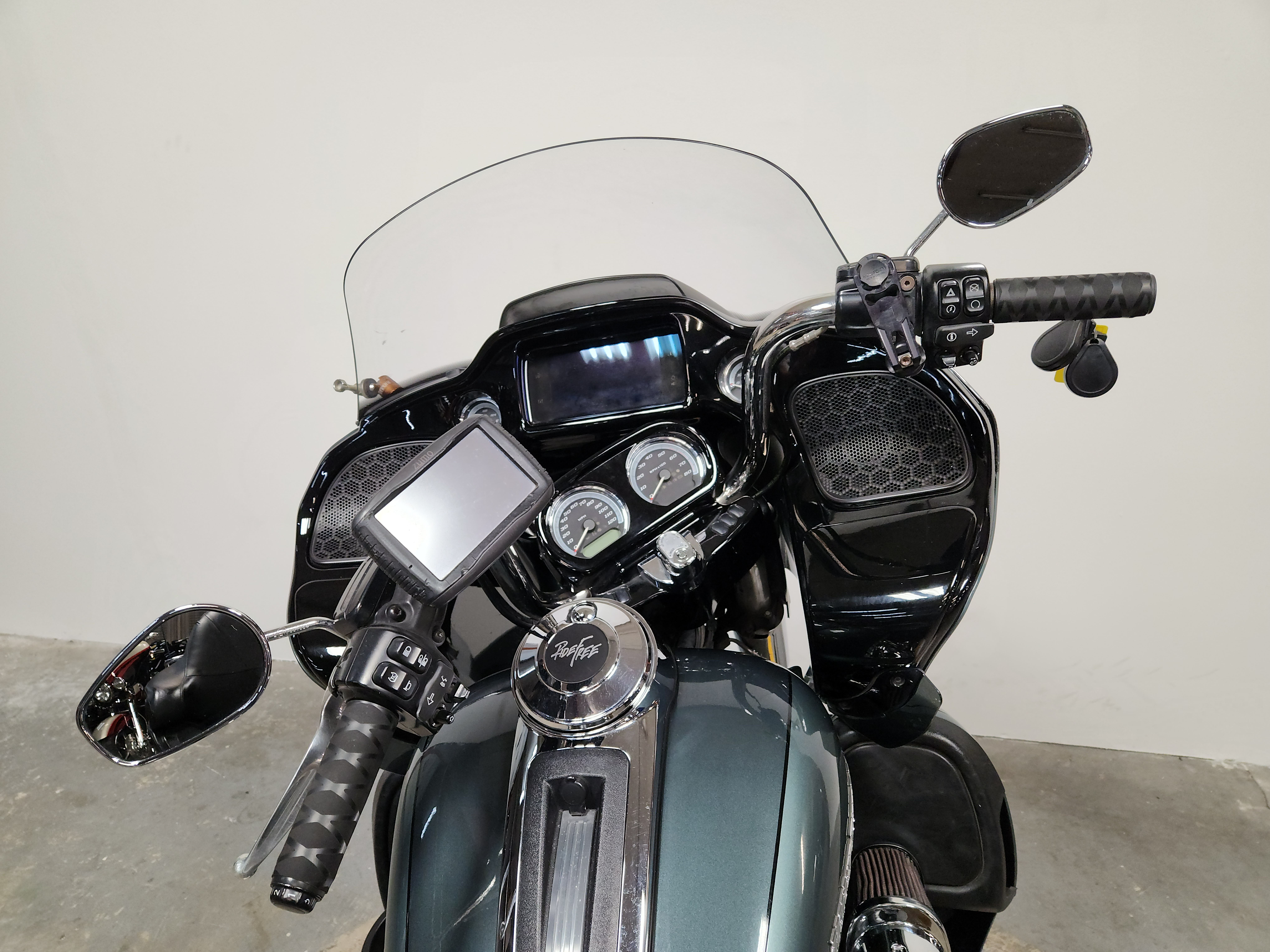 2020 Harley-Davidson® Road Glide® Limited Motorcycle
