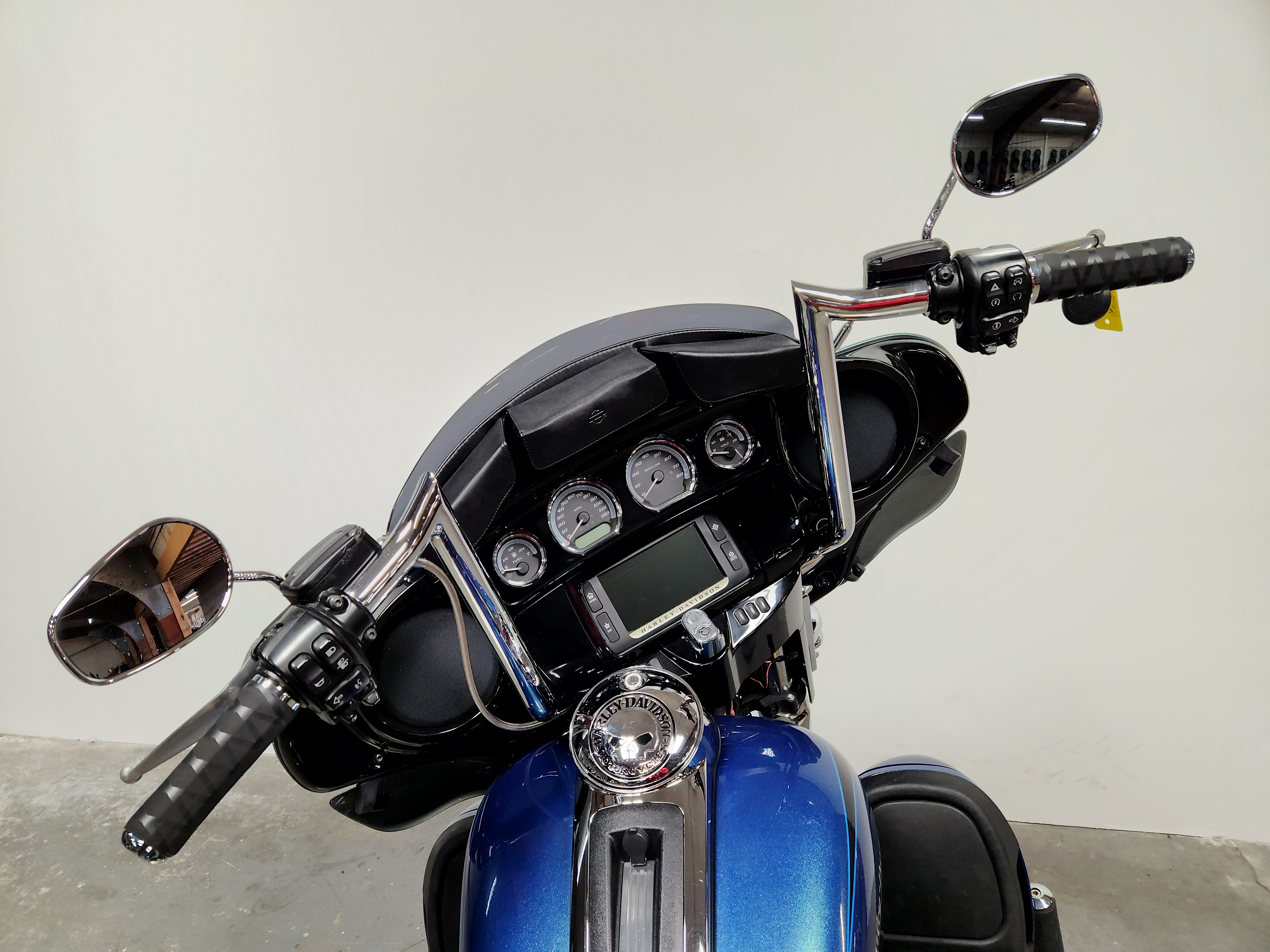 2014 Harley-Davidson® Ultra Limited Motorcycle