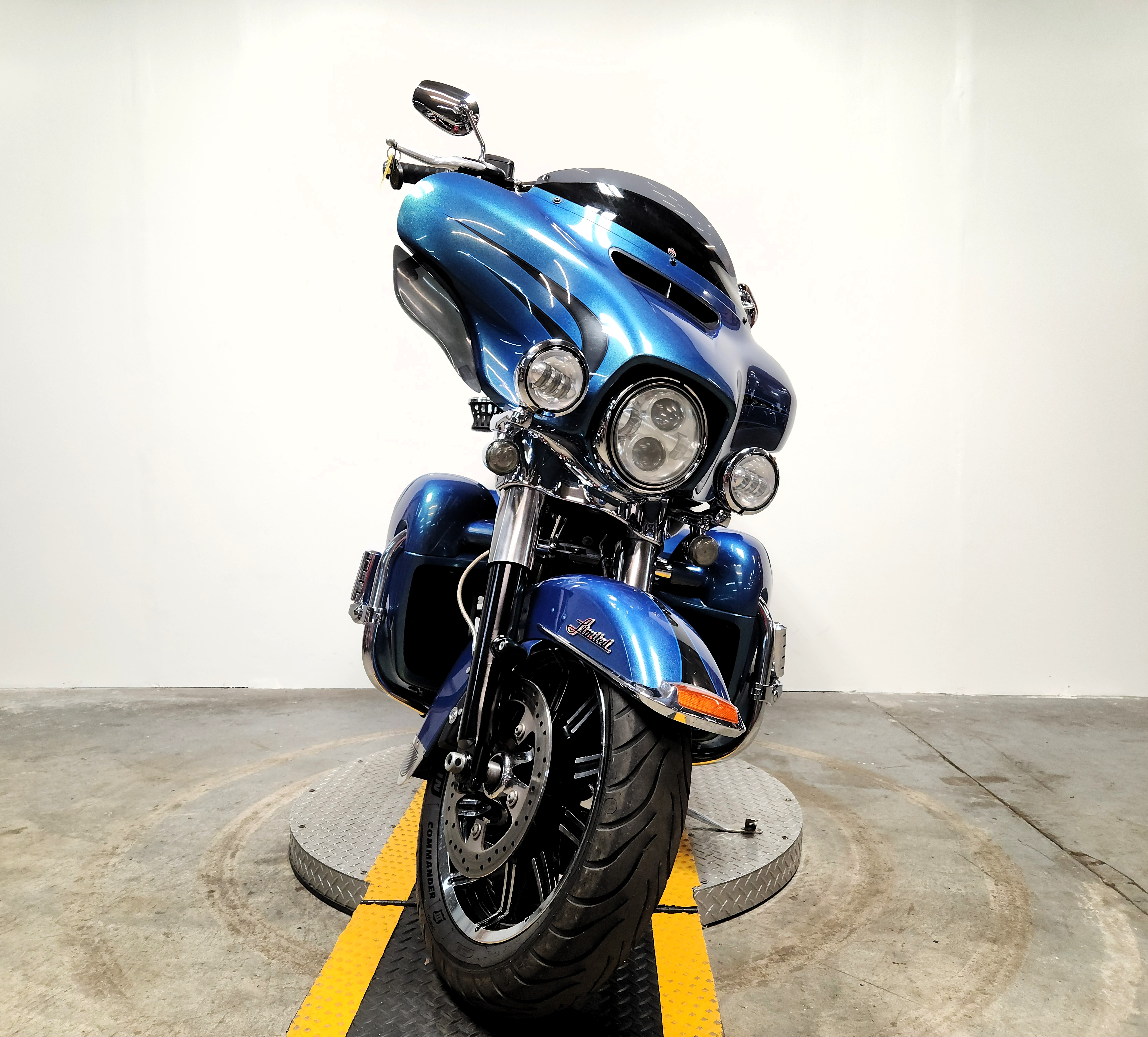 2014 Harley-Davidson® Ultra Limited Motorcycle