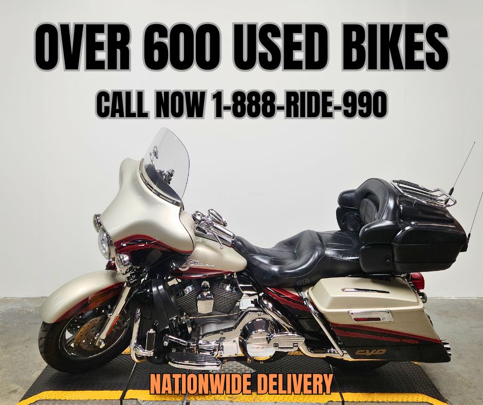 2006 Harley-Davidson® CVO™ Ultra Classic® Electra Glide® Motorcycle