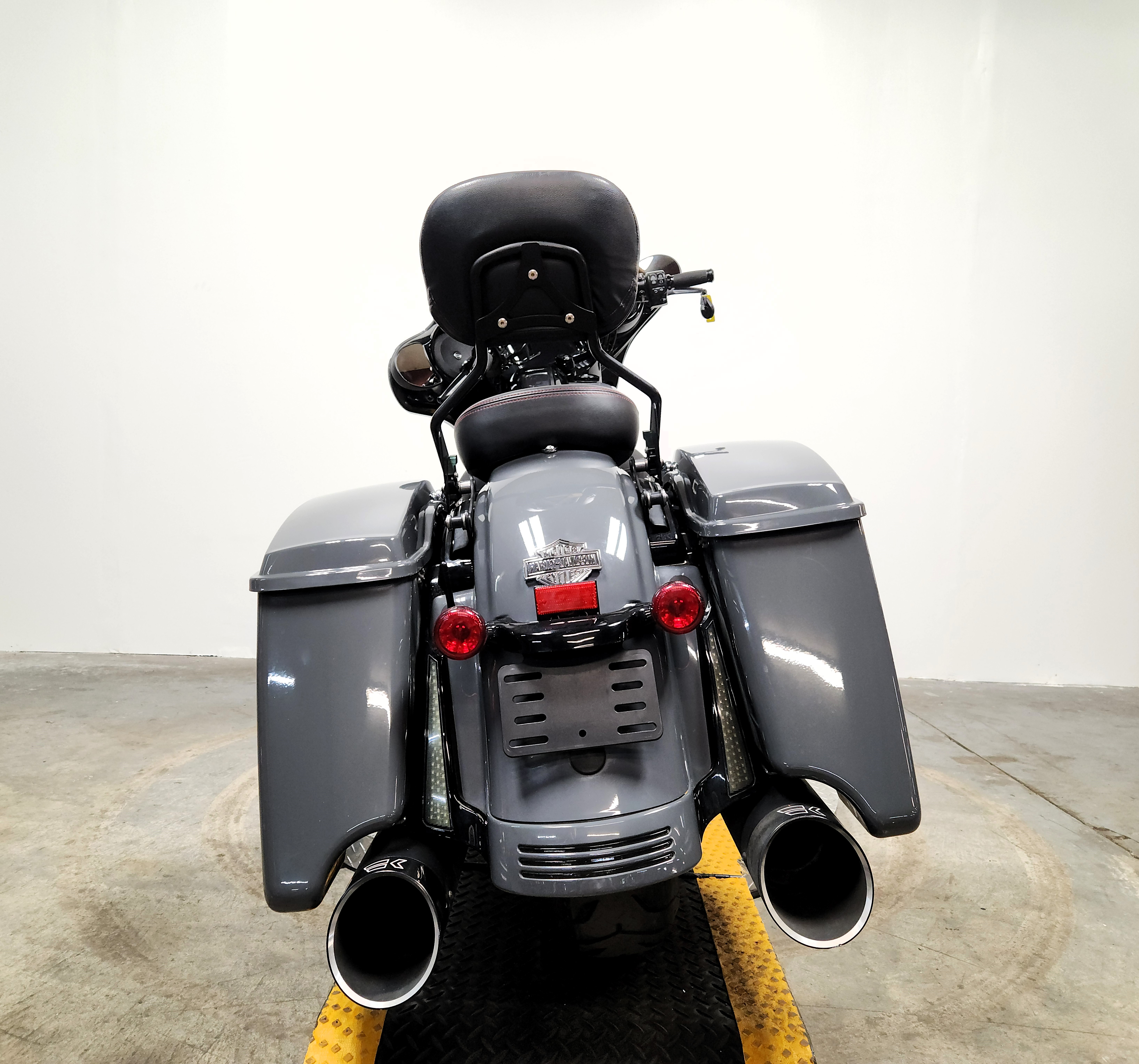 2022 Harley-Davidson® Street Glide Special Motorcycle