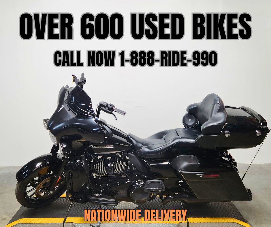 2018 Harley-Davidson® Street Glide® Special Motorcycle