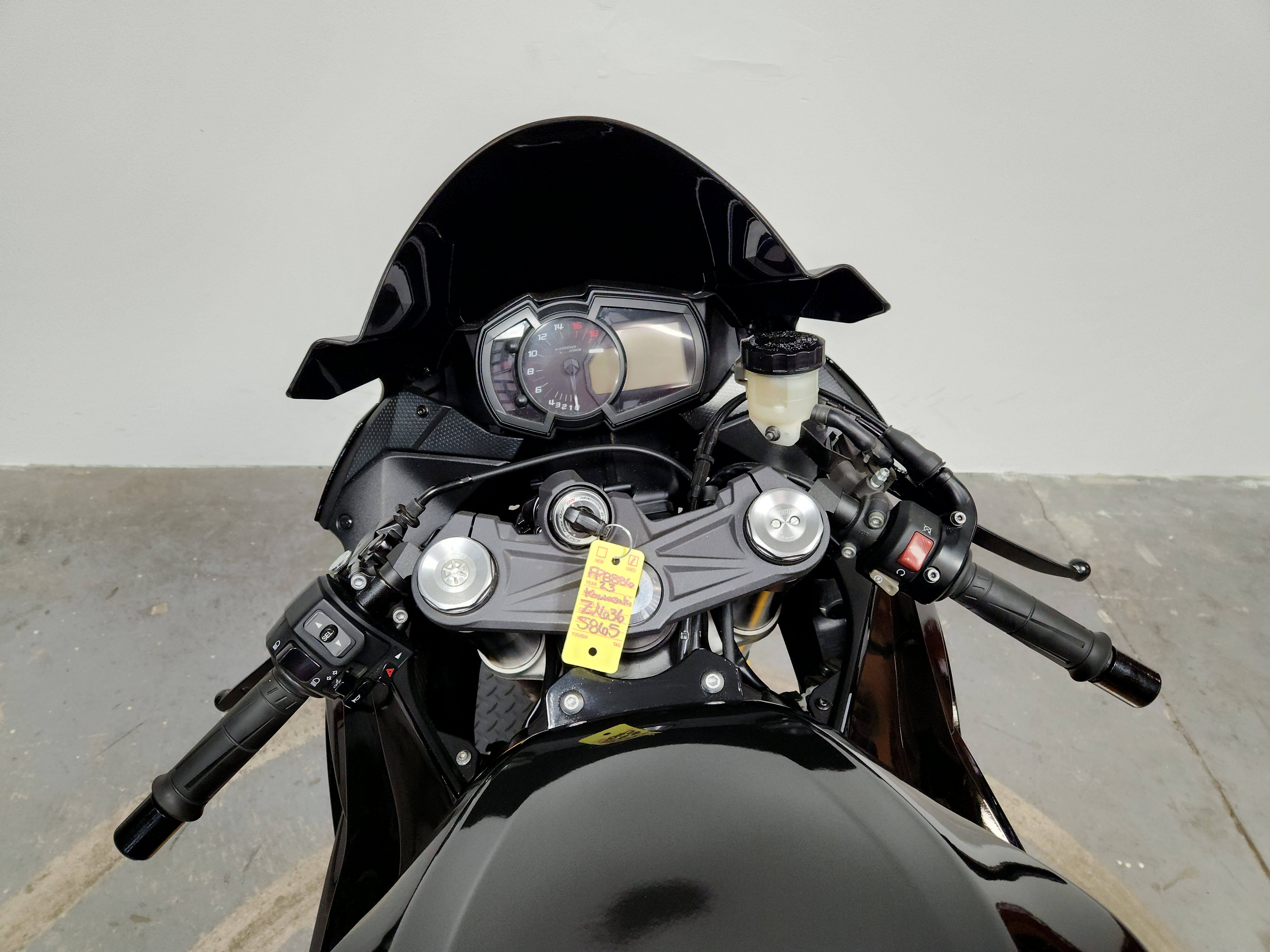 2023 Kawasaki Ninja ZX-6R Motorcycle