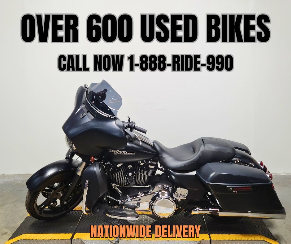 2017 Harley-Davidson® Street Glide® Special Motorcycle