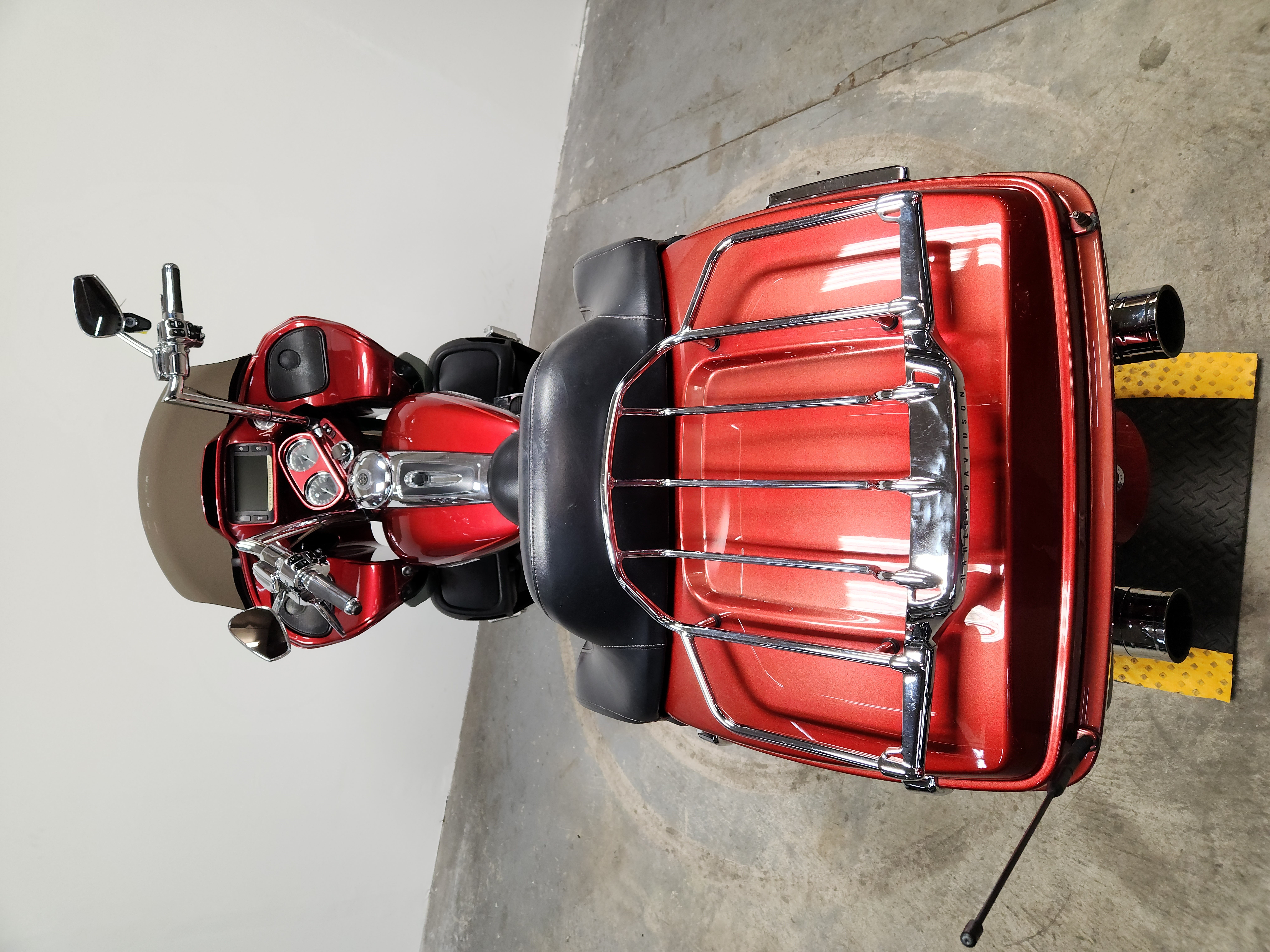 2016 Harley-Davidson® CVO™ Road Glide® Ultra Motorcycle