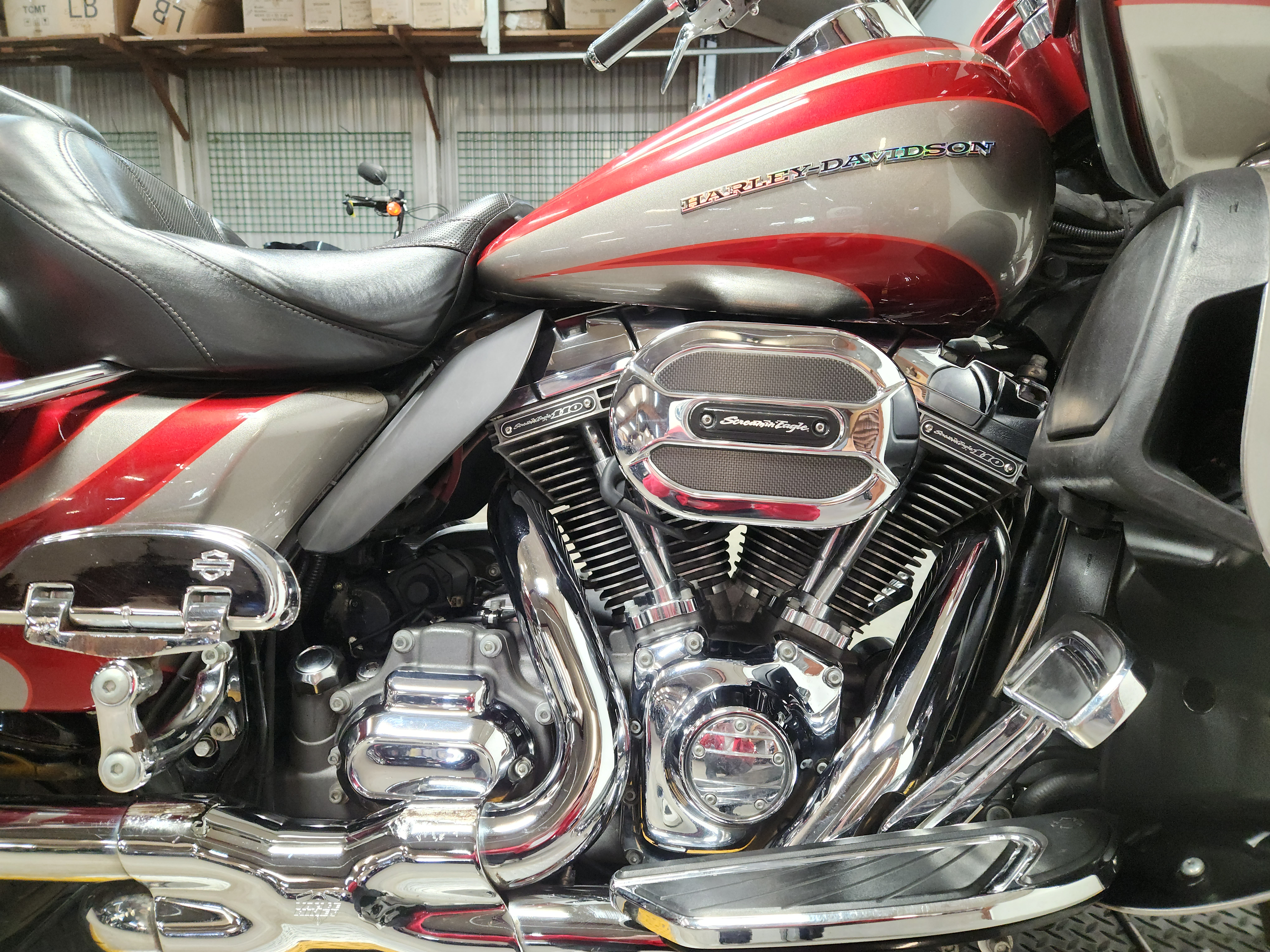 2016 Harley-Davidson® CVO™ Road Glide® Ultra Motorcycle
