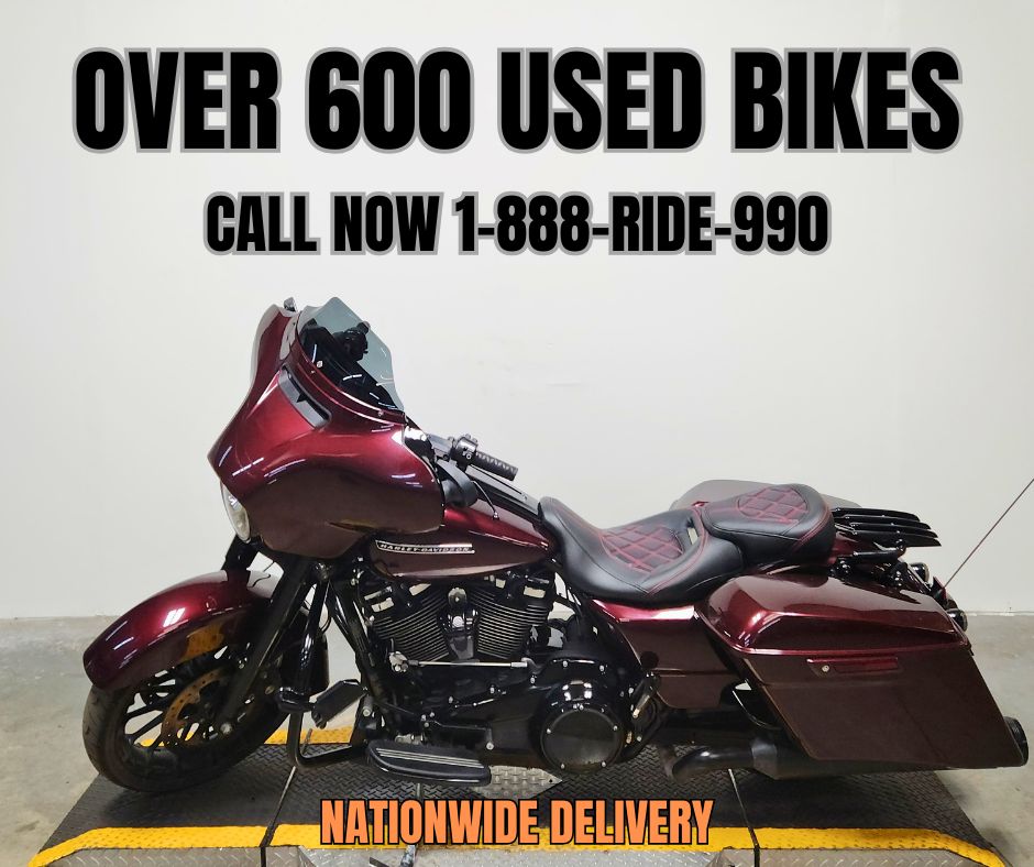 2018 Harley-Davidson® Street Glide® Special Motorcycle
