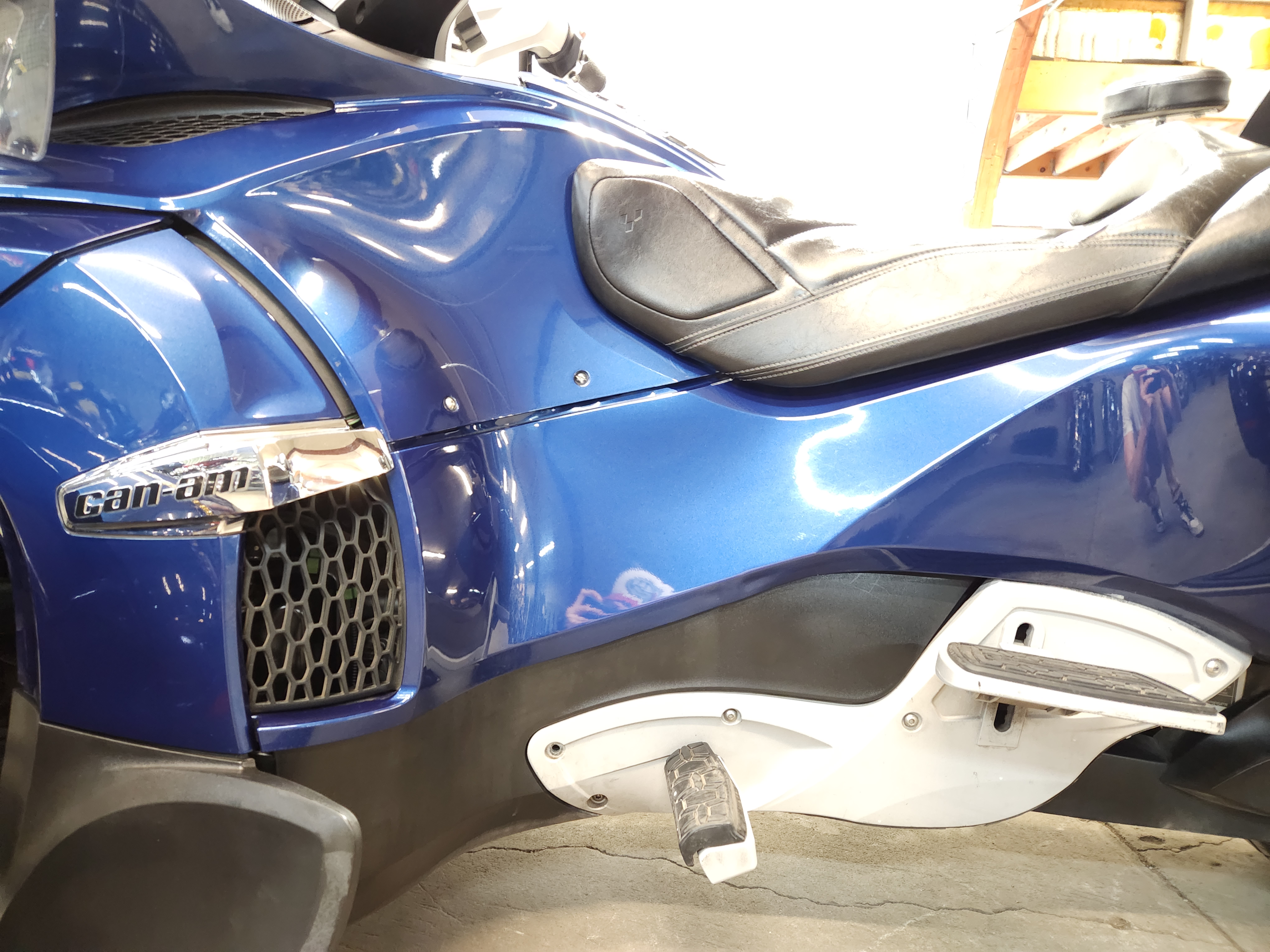 2011 Can-Am Spyder RT-S SE5 Motorcycle