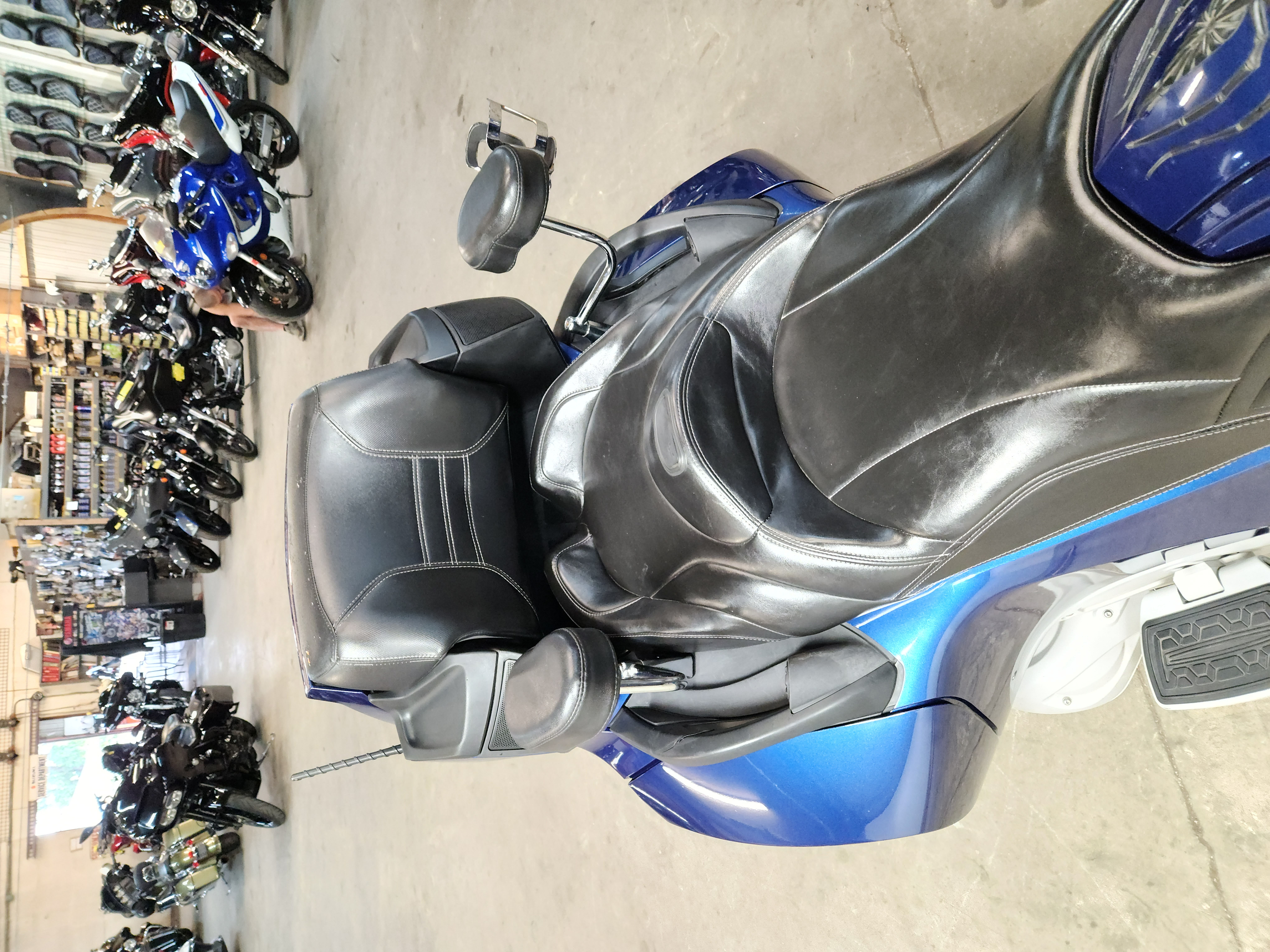 2011 Can-Am Spyder RT-S SE5 Motorcycle