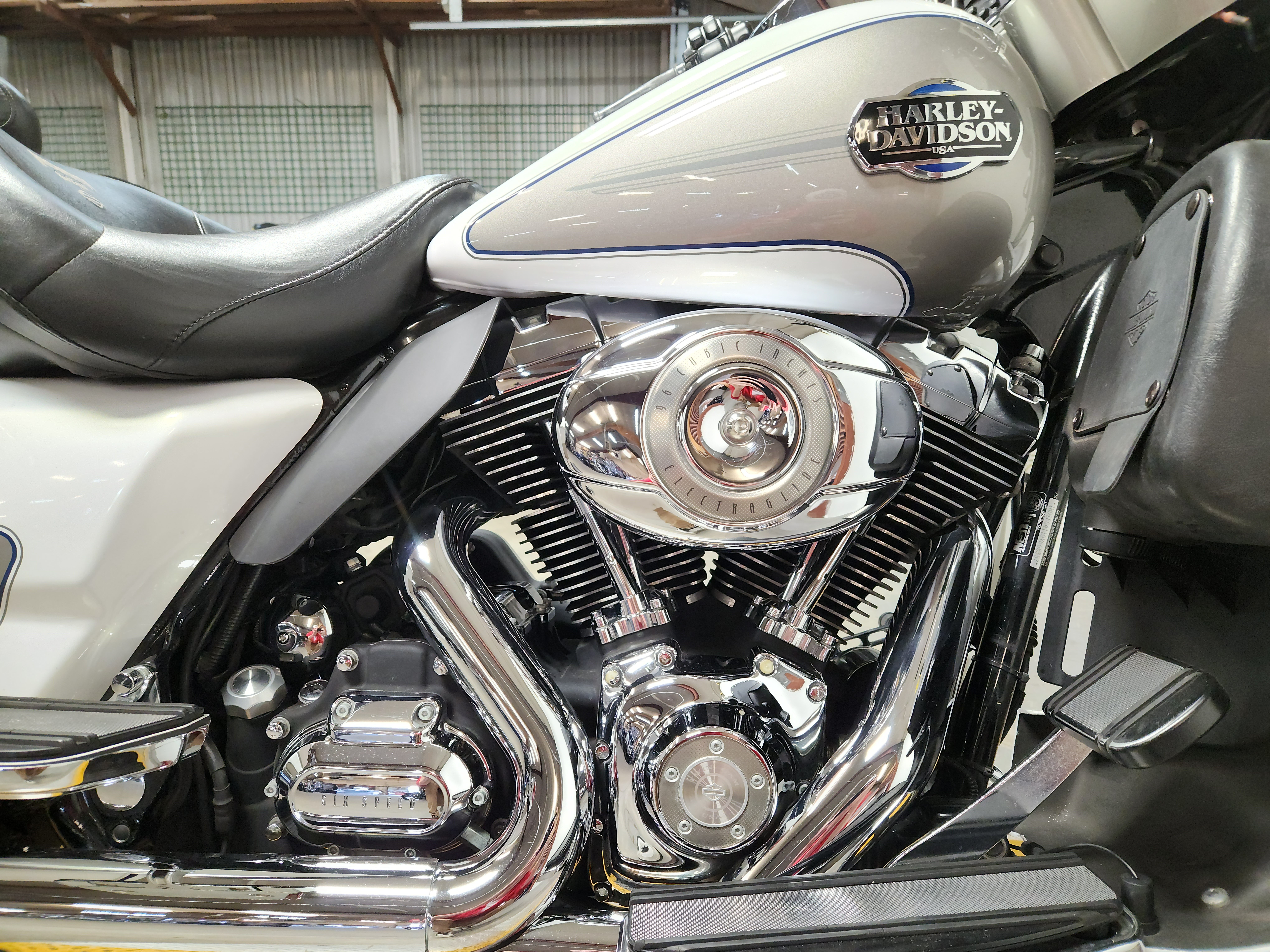 2009 Harley-Davidson® Electra Glide® Ultra Classic Motorcycle