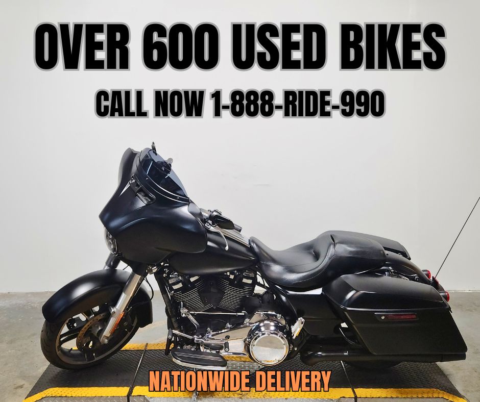 2017 Harley-Davidson® Street Glide® Special Motorcycle