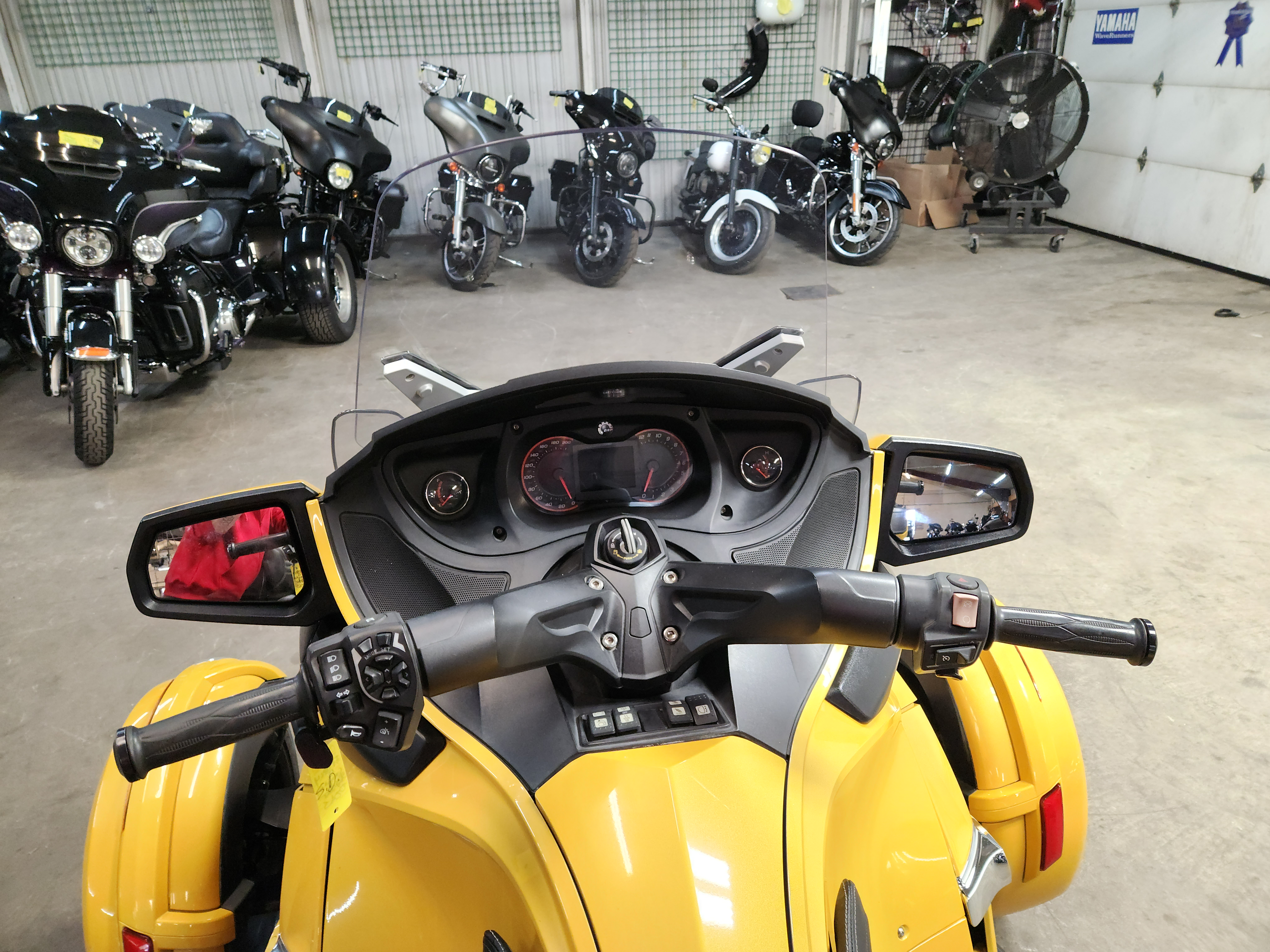 2013 Can-Am Spyder RT-S SE5 Motorcycle