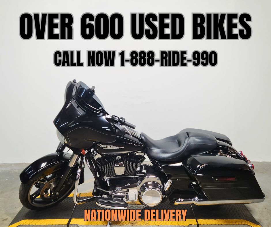 2016 Harley-Davidson® Street Glide® Special Motorcycle