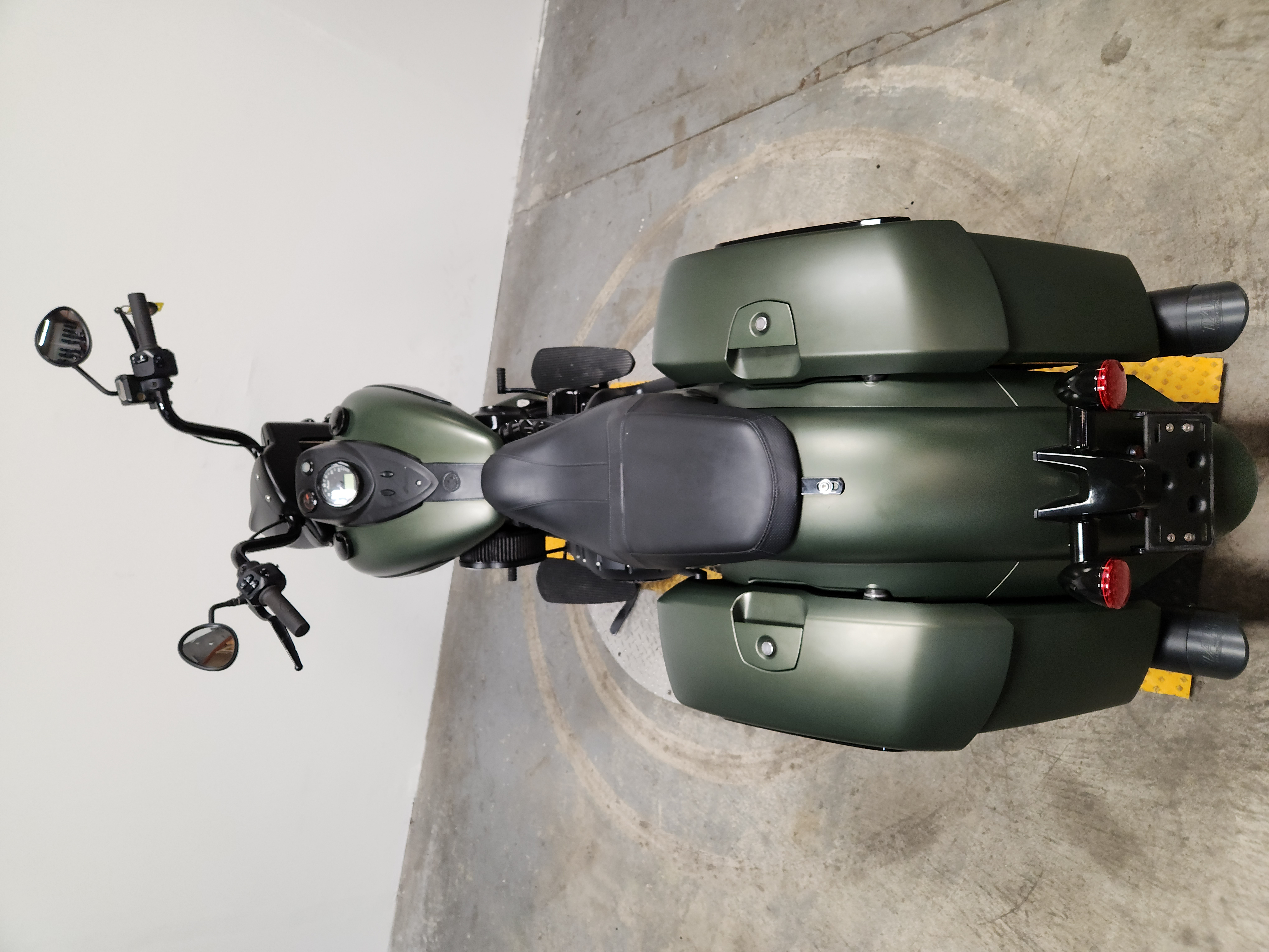 2020 Indian Motorcycle Springfield Dark Horse Motorcycle