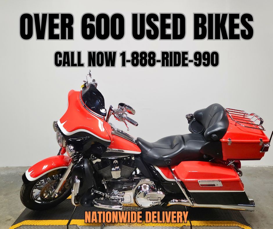 2012 Harley-Davidson® CVO™ Ultra Classic® Electra Glide® Motorcycle