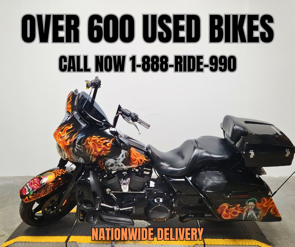 2017 Harley-Davidson® Ultra Limited Motorcycle