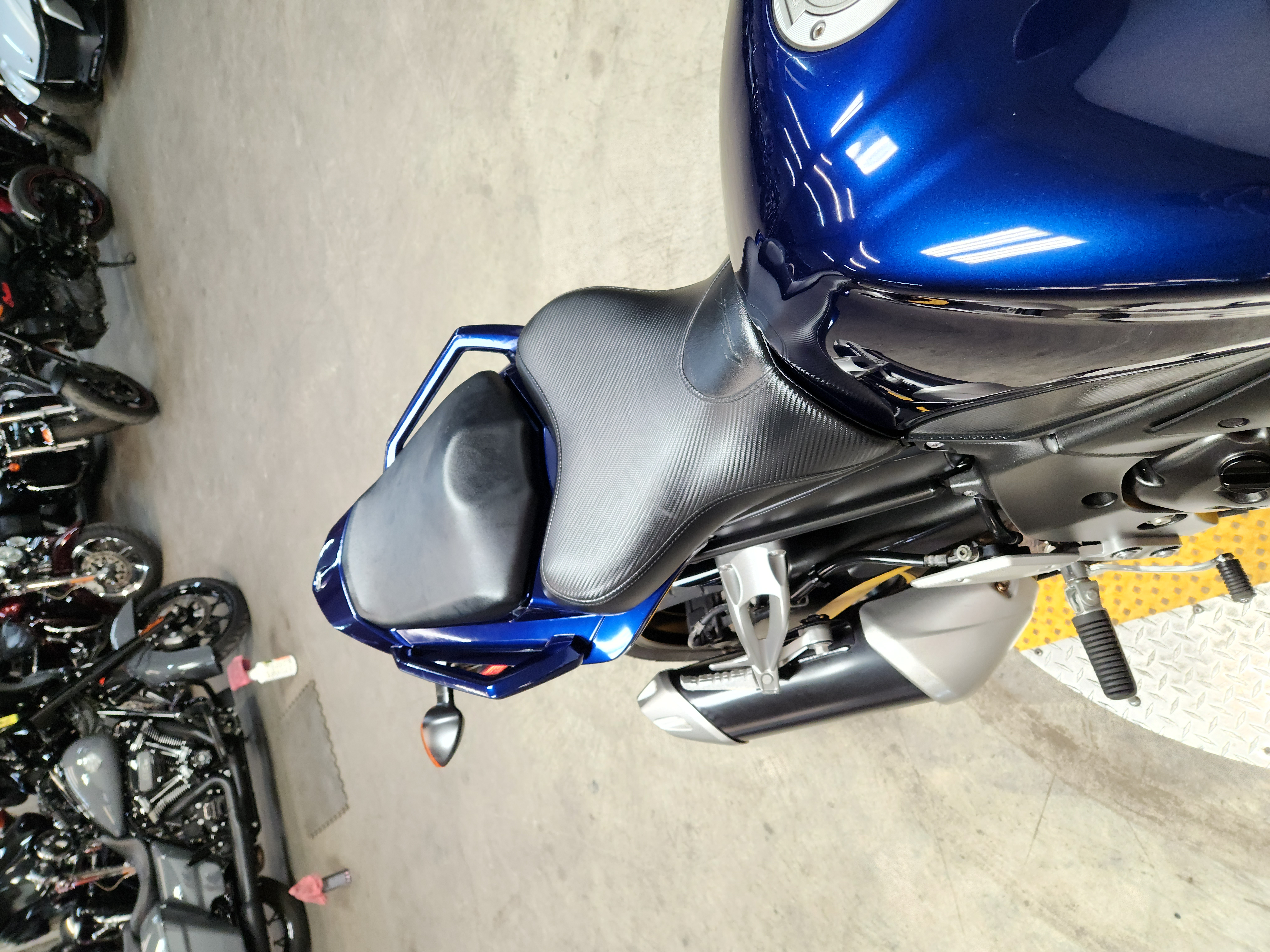2007 Yamaha FZ1 Motorcycle