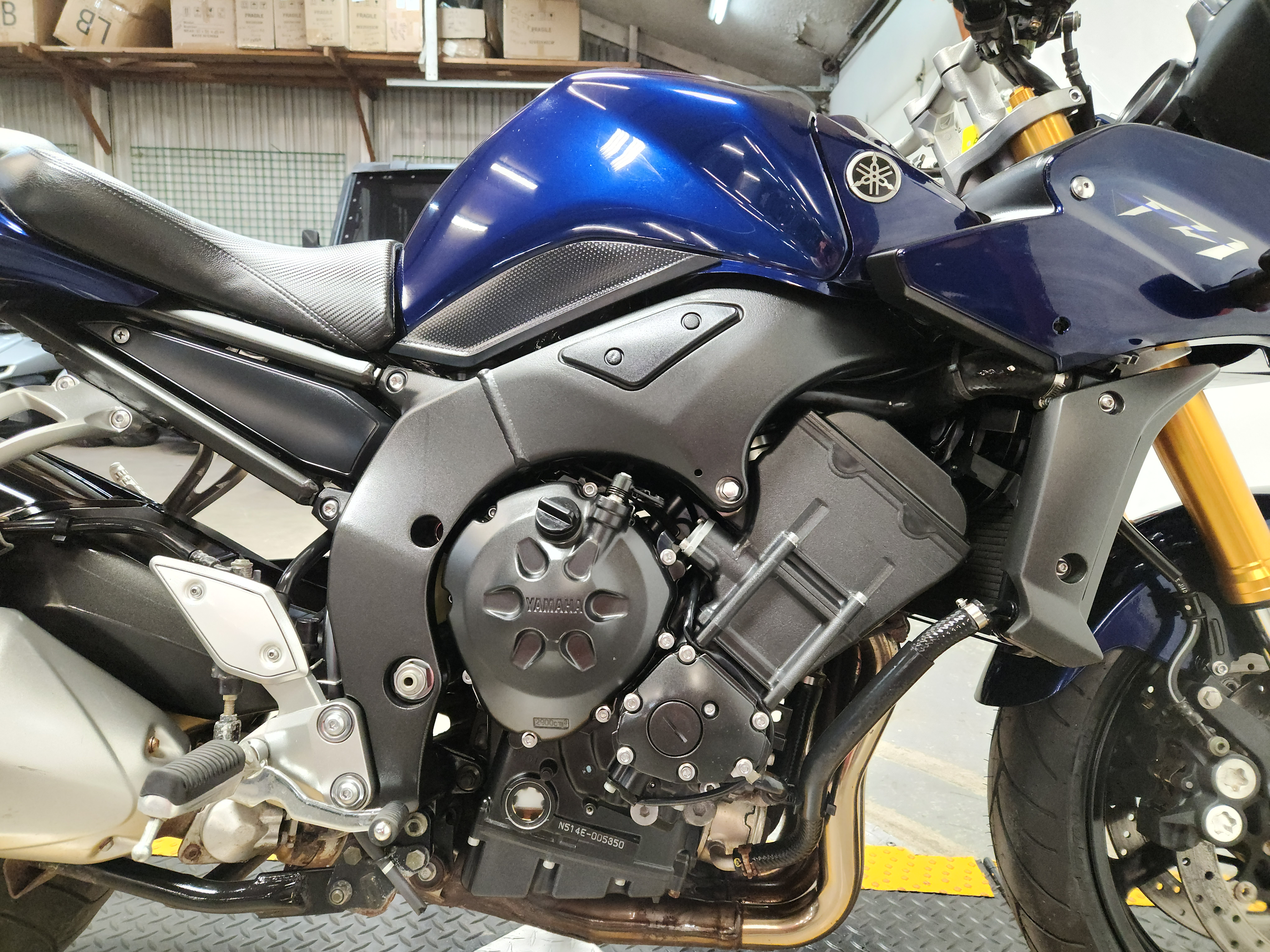 2007 Yamaha FZ1 Motorcycle