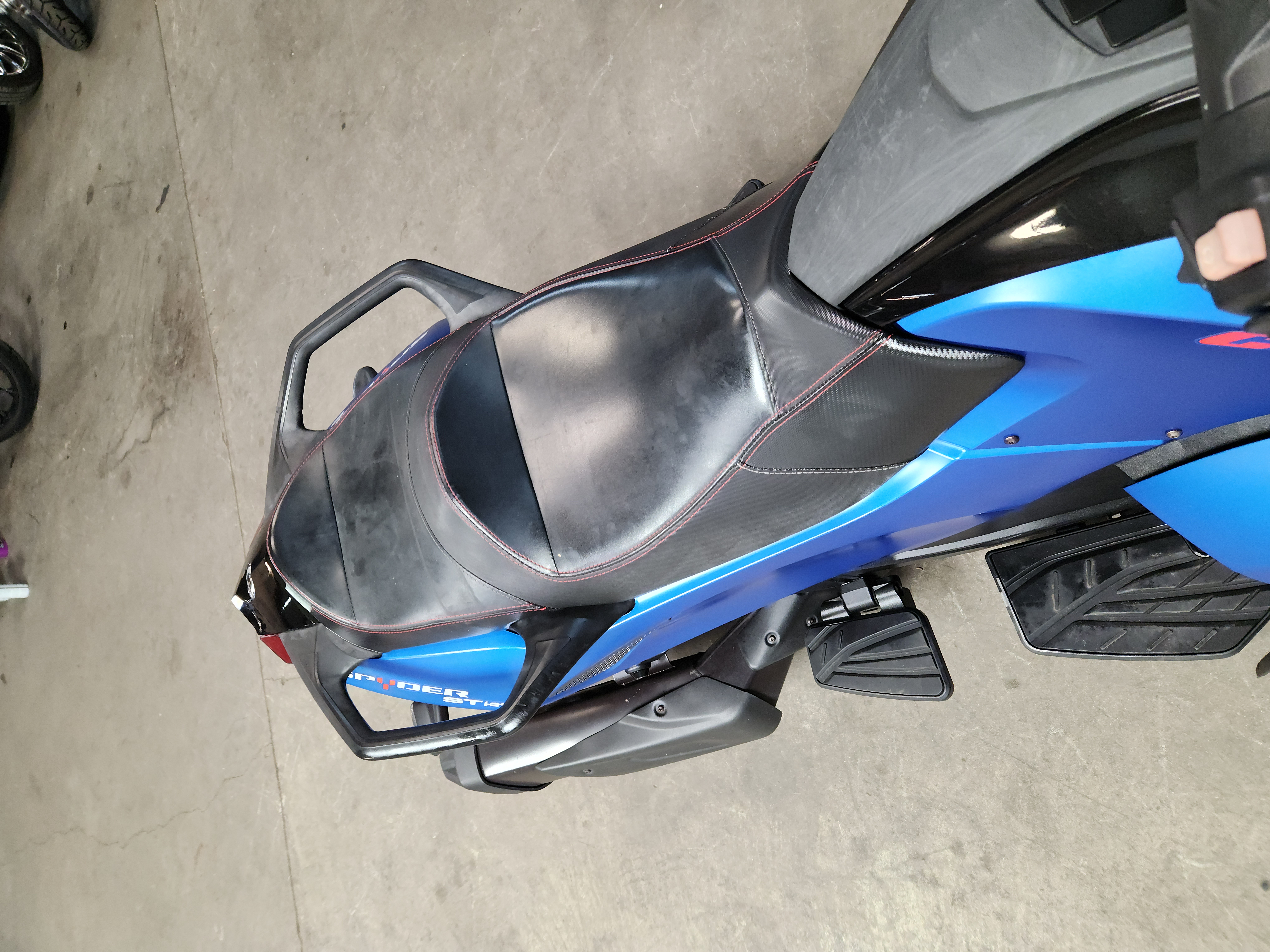 2015 Can-Am Spyder ST-S SE5 Special Series Motorcycle