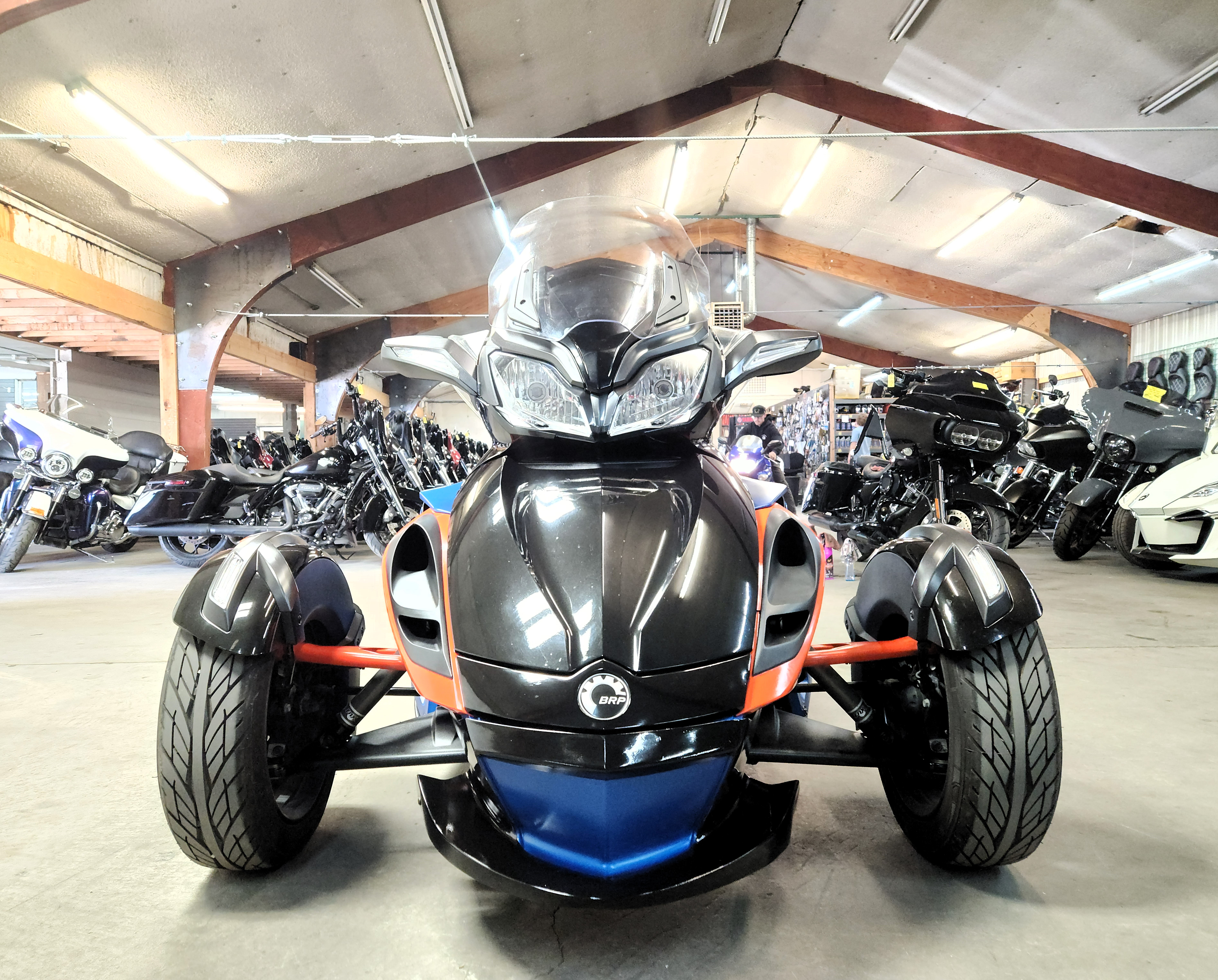 2015 Can-Am Spyder ST-S SE5 Special Series Motorcycle