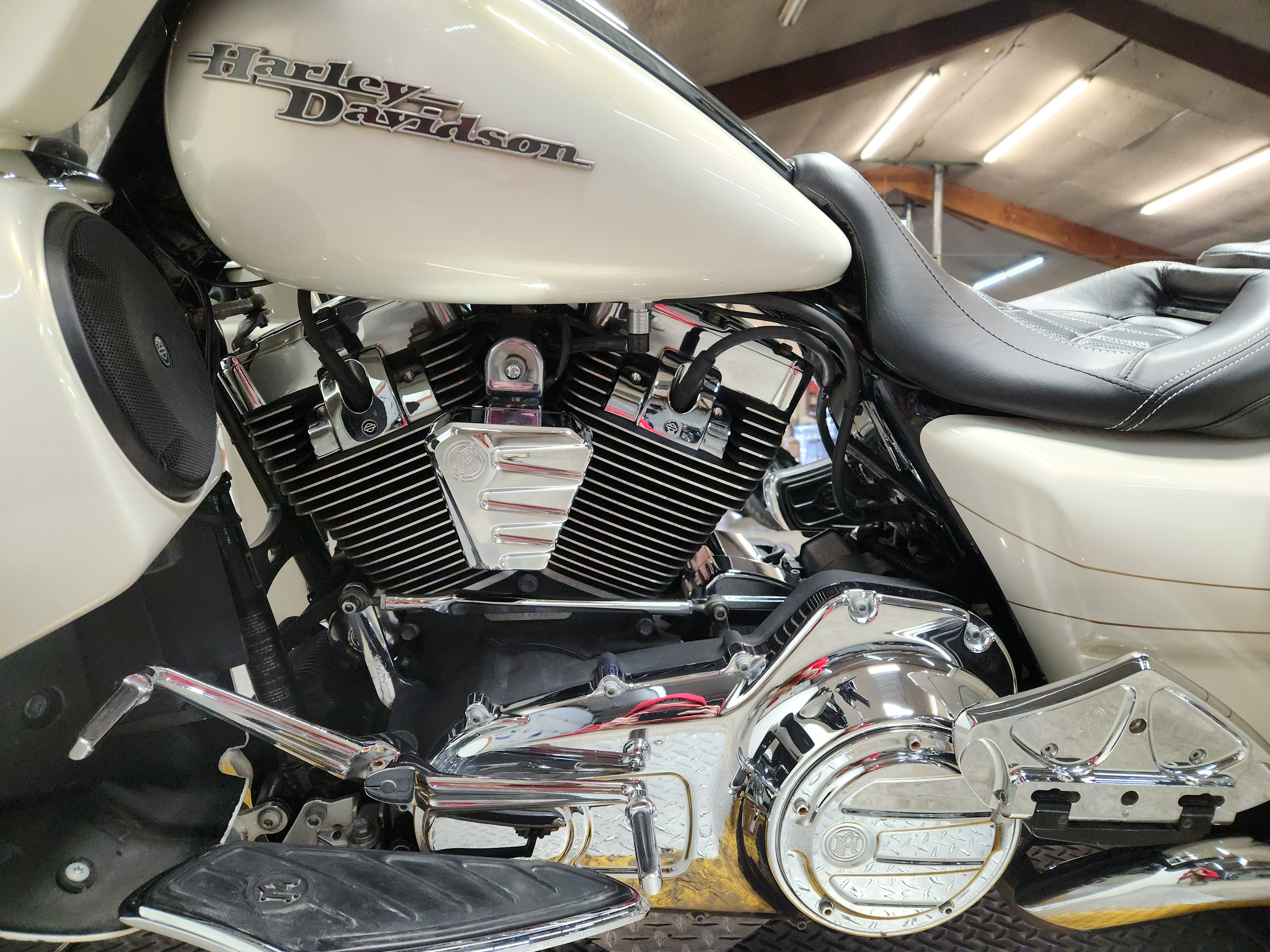 2015 Harley-Davidson® Street Glide® Special Motorcycle